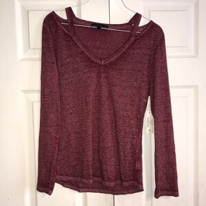 NWT Women’s Burnout Top